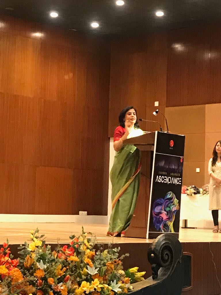 476C195A-FD4D-42D4-9400-489FC7C40F95